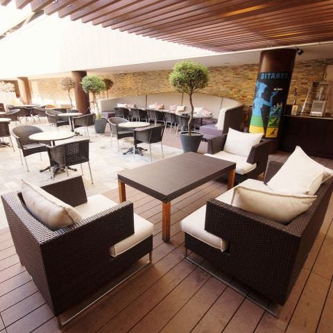 テラスビアガーデン シャンデリアテーブル 阪急梅田 席 ぐるなび