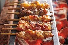 やきとり3種　おまかせ盛り　（タレ・塩）