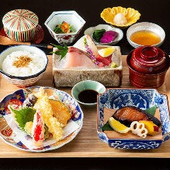 活イカと海鮮を個室で愉しむ 喜水亭 和樂 天神 大名 居酒屋 ぐるなび