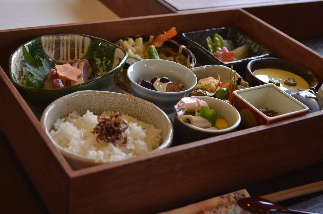 日本料理と和カフェ姫山茶寮
