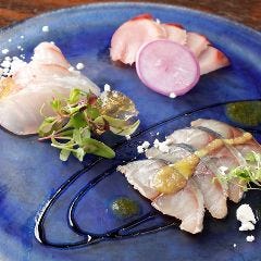 高知県宿毛産鮮魚の冷菜盛り合わせ