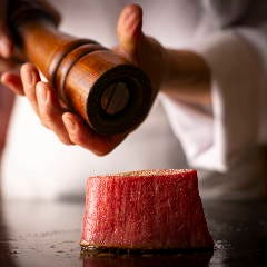 誕生日記念日特集 大阪の贅沢お肉が食べたい 誕生日 記念日のディナー デートにおすすめのお店 ぐるなび