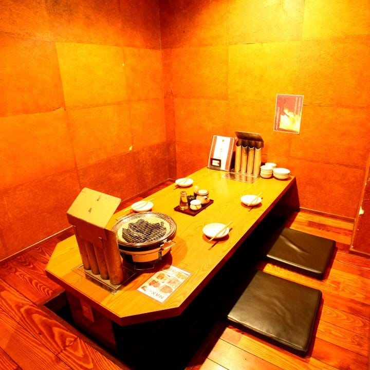 焼肉 マックス 席・個室：個室 ぐるなび