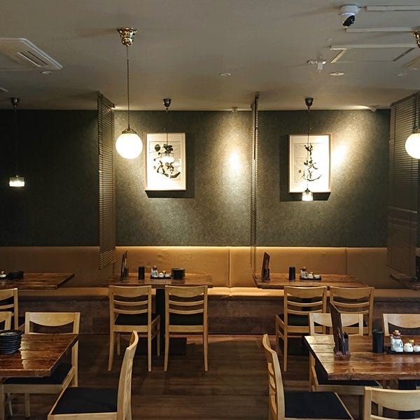 厳選地鶏 焼鳥おちょぼ串 センター北店 備長炭焼き鳥居酒屋