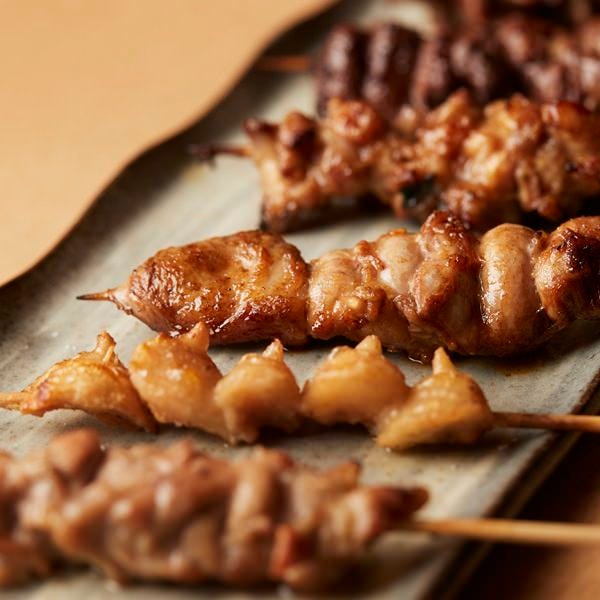 厳選地鶏 焼鳥おちょぼ串 センター北店 備長炭焼き鳥居酒屋