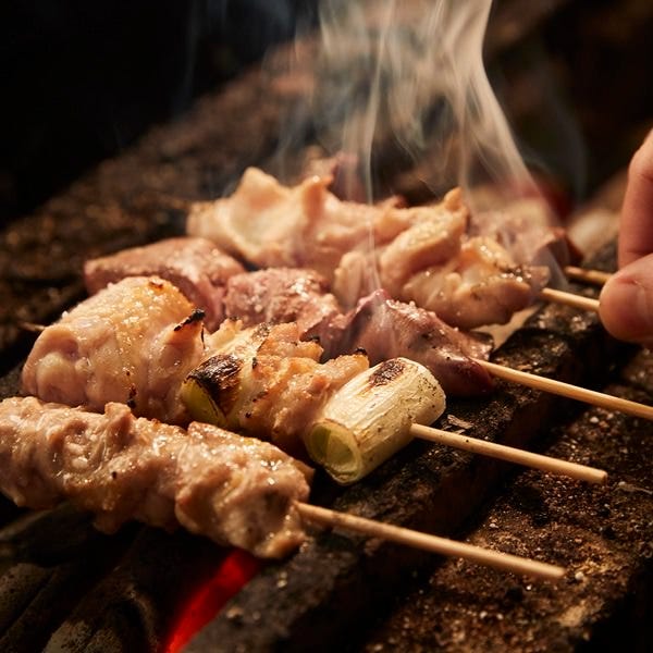 厳選地鶏 焼鳥おちょぼ串 センター北店 備長炭焼き鳥居酒屋