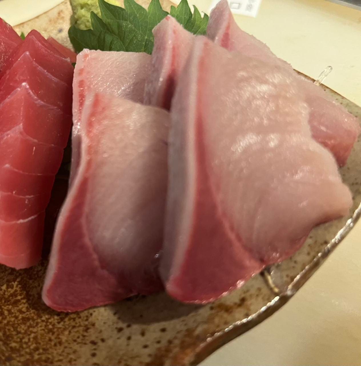 ブリ刺し