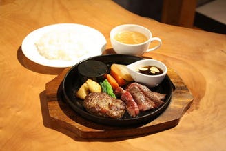 ステーキ ハンバーグ ひまわり メニュー メイン ぐるなび ステーキ ハンバーグ ひまわり メニュー メイン ぐるなび