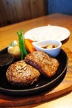 ひまわり粗挽きハンバーグ(120g)＆常陸牛ステーキ(80g)