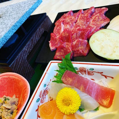 ゆったり個室 半田の居酒屋でおすすめ 人気の完全個室 ソファー席など ぐるなび