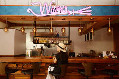 Witch’s Sandwich ＆ Craft Beer Bar 