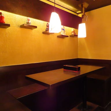 六宝箱_テーブル席