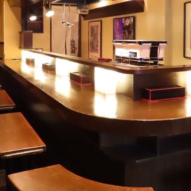 六宝箱_カウンター席