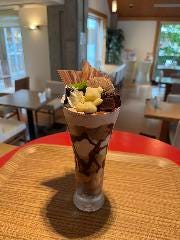 チョコ好きにおススメのパフェ出来ました♪　 チョコ尽くし！