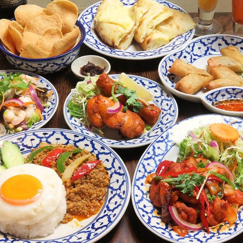 アジアン料理が満載の飲み放題付き宴会コースは4490円から提供！