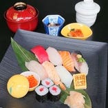 ＜要予約＞ランチ限定【寿司ご膳】お得に日替わり鮮魚をにぎり寿司にて楽しめる（～5/15）