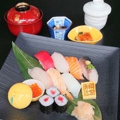 ＜要予約＞ランチ限定【寿司ご膳】お得に日替わり鮮魚をにぎり寿司にて楽しめる（5/16～）