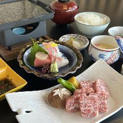 ランチ限定【和牛石炙り焼きご膳】銀座新定番の”和牛石炙り焼き”をお得に味わえる