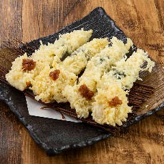 鶏天のかつお梅乗せといかの磯辺揚げ