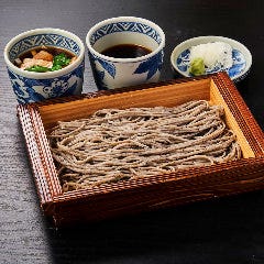 【〆蕎麦】 鴨だれの二色つゆうせいろ