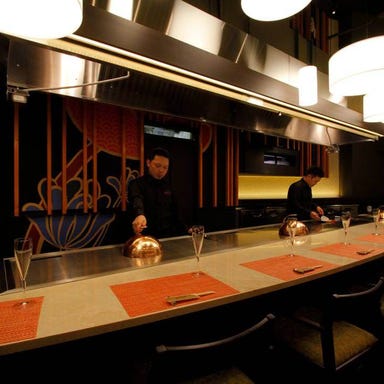 鉄板Diner JAKEN 新宿店 店内の画像