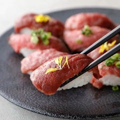 鉄板料理と馬肉寿司 個室居酒屋 くゐな 豊橋駅店 