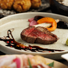 幻の和牛と豊洲目利き鮮魚 モルゲン 池袋西口店