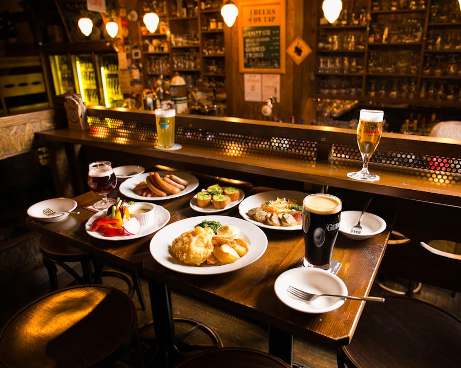 Belgian Beer Pub Favori（ファボリ） - ベルギービール専門店