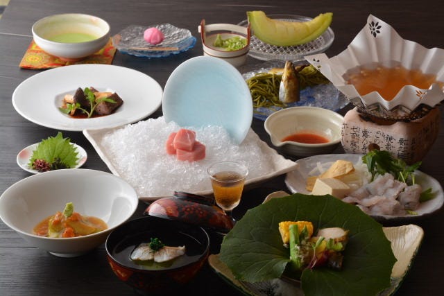【熟練の料理人のもてなす和の神髄】移りゆく季節を彩る日本料理
