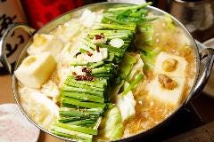 馬肉ともつ鍋専門店 馬鹿うま 神田小川町店