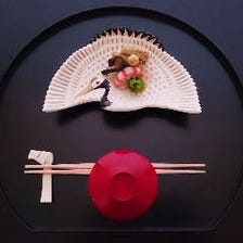 厳選食材を季節感溢れる日本料理に
