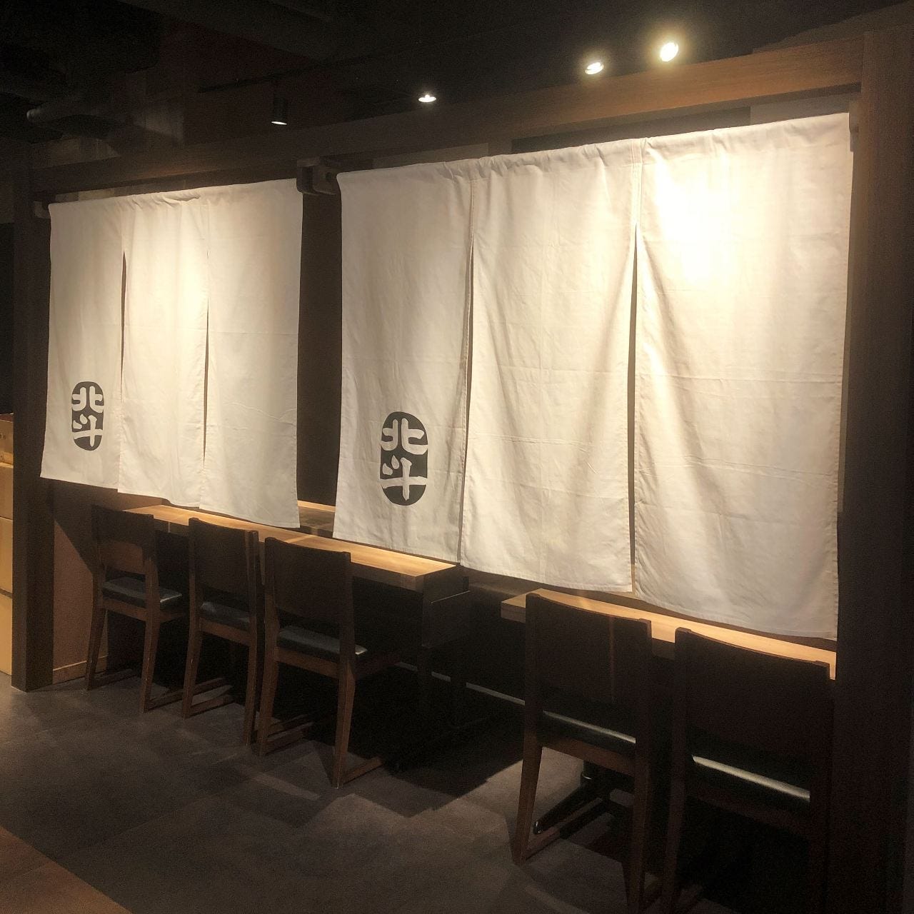 すき焼き 串焼き 北斗 Gemsなんば店 すき焼きダイニング