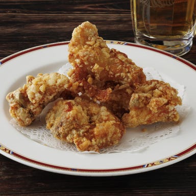 ニューミュンヘン 神戸フラワーロード店_名物 鶏の唐揚