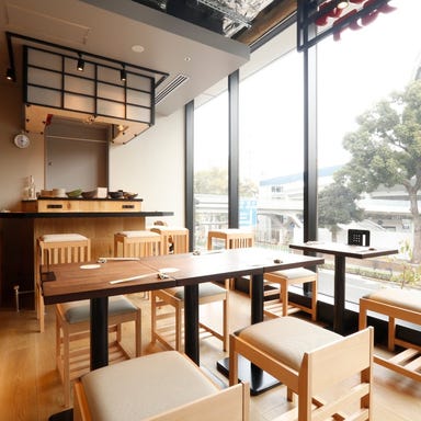 割烹バル乃月 スタジアム横バル街店 BASEGATE横浜関内_横浜スタジアムを間近に臨む特等席。粋に楽しむ割烹バル