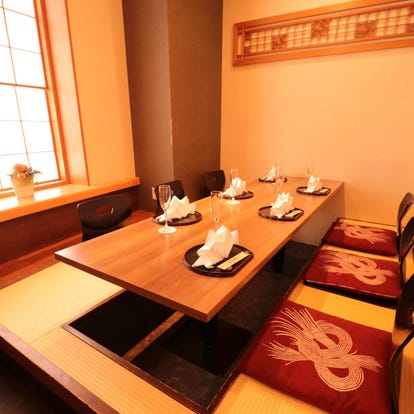 グランフロント 大阪周辺 ランチ 飲み放題メニュー おすすめ人気レストラン ぐるなび