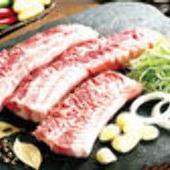 焼肉×韓国居酒屋 美豚 本店 メニュー：サムギョプサル - 楽天ぐるなび