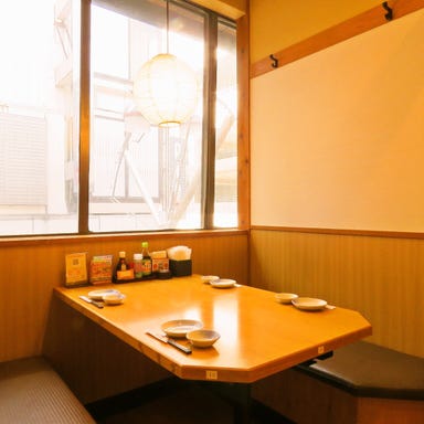 個室完備 豊洲市場 さかな酒場 魚星 本厚木駅北口店 店内の画像