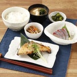 鮮魚の西京焼き定食