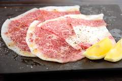 炭火焼肉ホルモン はちすけ 広島本店 