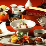 ◆会席料理◆
季節の食材を使用した日本料理を御賞味下さい