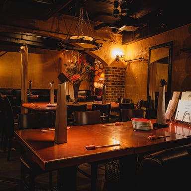 肉とワイン酒場 ワラカルネ 津田沼店  店内の画像