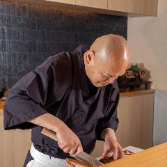 味処 進