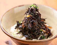 ひじきのせご飯