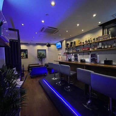 cafe＆bar OSSAN  店内の画像