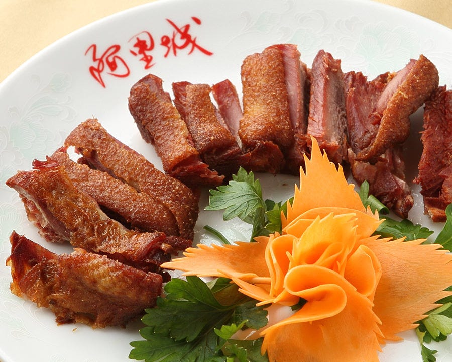 北京ダックと珍しい台湾ダック
食べ比べもおすすめです