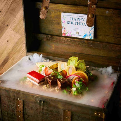 新宿 ランチ 誕生日特典 おすすめ人気レストラン ぐるなび