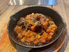 炭火肉バルMOJAR