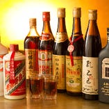500年近い歴史をもつ茅台酒をはじめ、中国酒を多数取り揃え