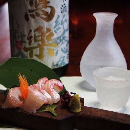 滋味染み渡る日本酒と魚の組み合わせ。プレミアムな夜をぜひ