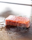 石垣牛のステーキがおすすめ！シンプルに焼き上げ雪塩で！